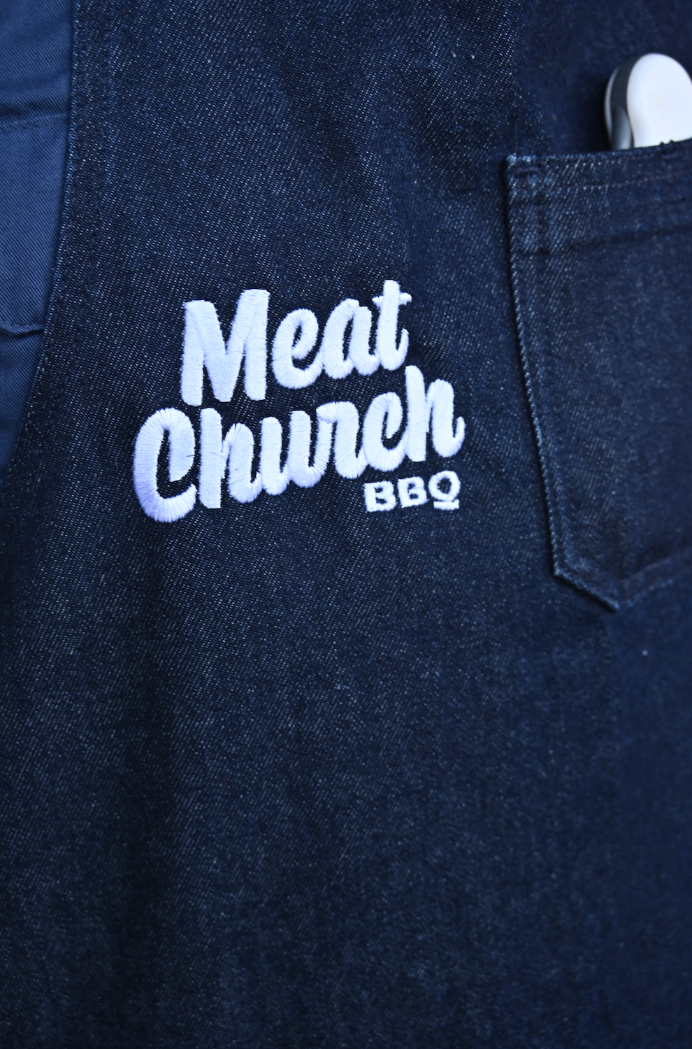 hedley-and-bennett-meat-church-apron-navy-n7 Screenshot_2024-07-03_at_2.52.19_PM.png
